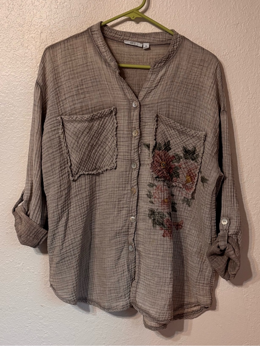 Kaktus Gauze Cotton Floral Button Down Medium